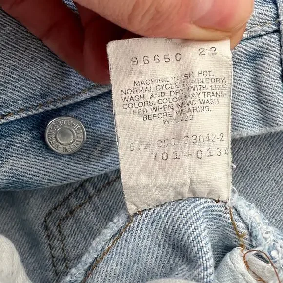 Vintage Levi's 701 High Waisted Light Wash Straight Jeans Button Fly - Picture 6 of 10